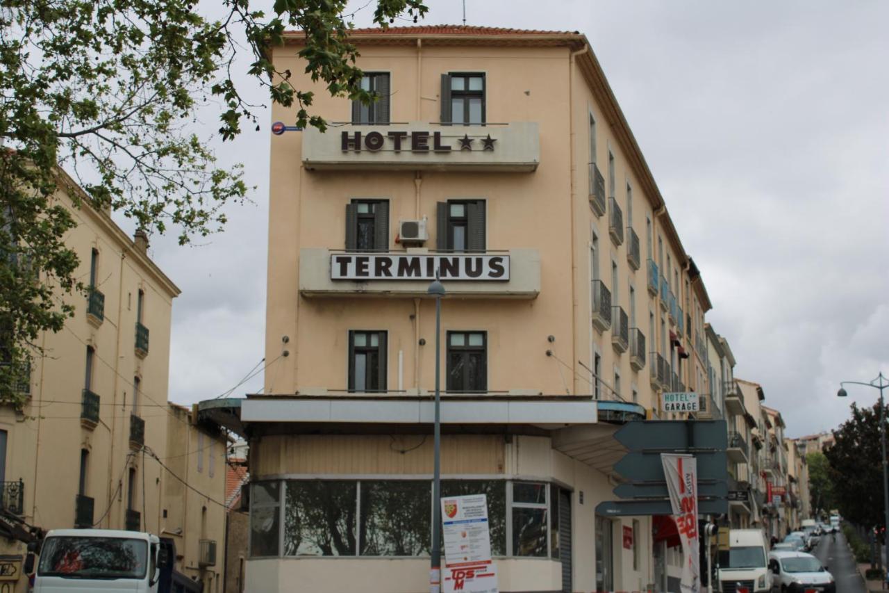 בזייה Hotel Terminus מראה חיצוני תמונה